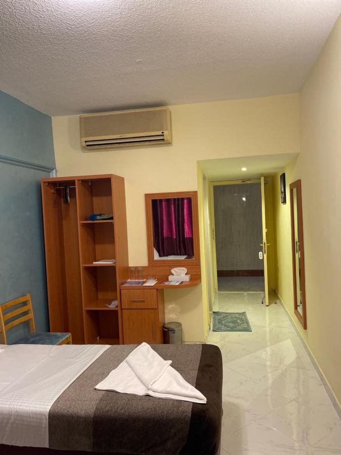 דובאי Mount Sina Hotel By Aura מראה חיצוני תמונה